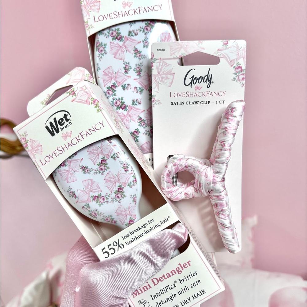 LoveShackFancy Floral Hair Accessories Set